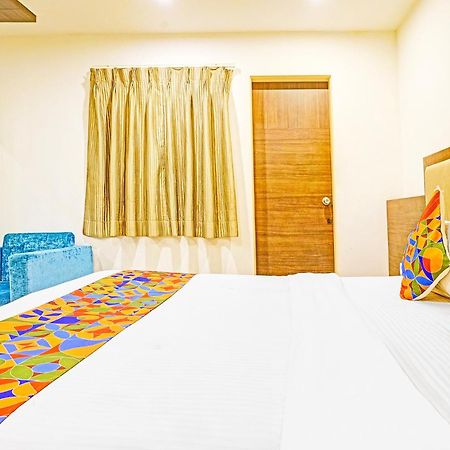 Fabhotel Prime Sky Light Vadodara Buitenkant foto