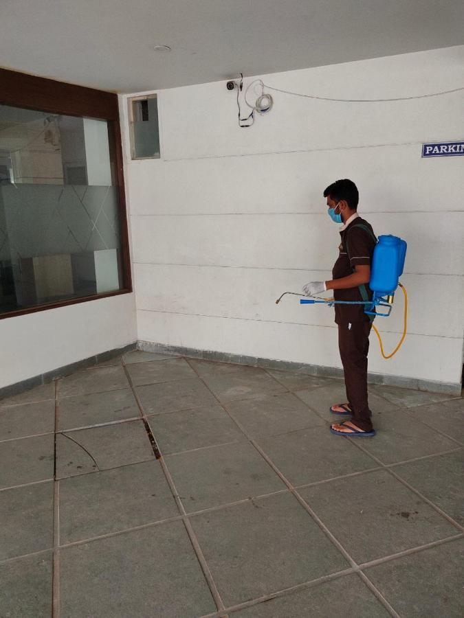 Fabhotel Prime Sky Light Vadodara Buitenkant foto
