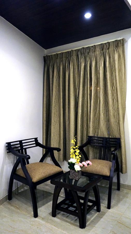 Fabhotel Prime Sky Light Vadodara Buitenkant foto